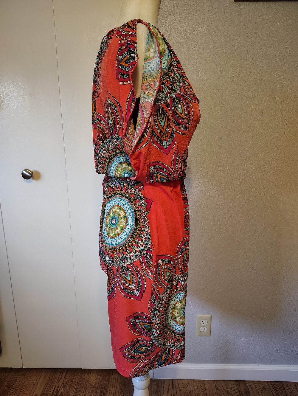 Enfocus Dress - Picture 4 of 7